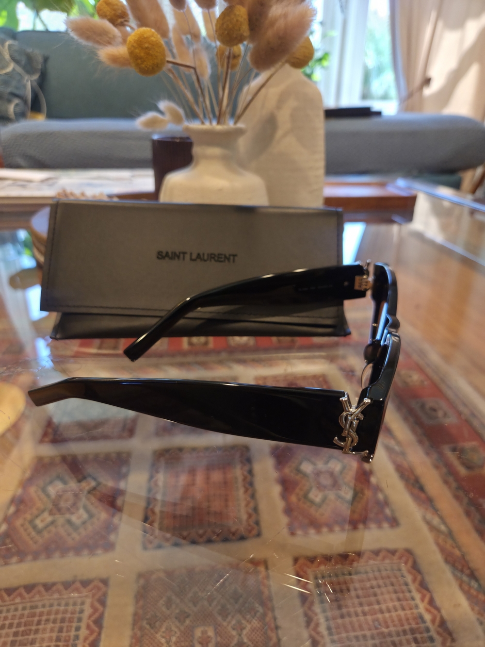 Saint Laurent Black Cat-Eye Sunglasses - Picture 2 of 5